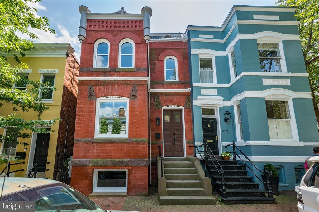3336 P STREET NW #2