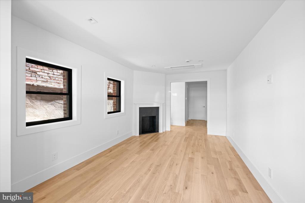 3336 P ST NW #1