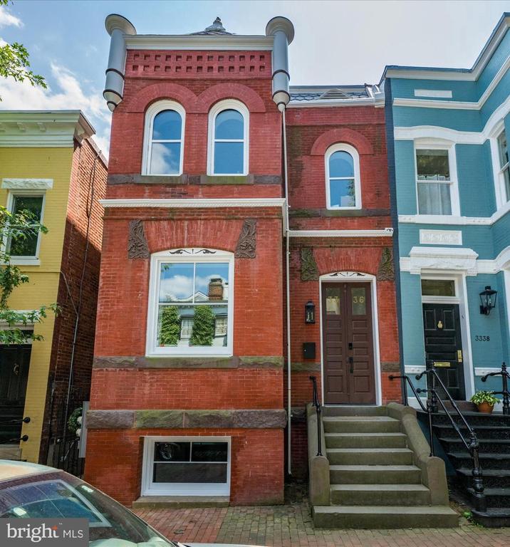 3336 P ST NW #1