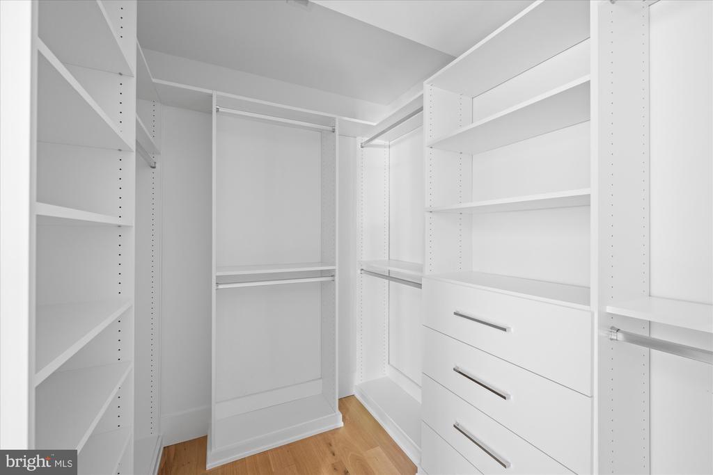 3336 P ST NW #1
