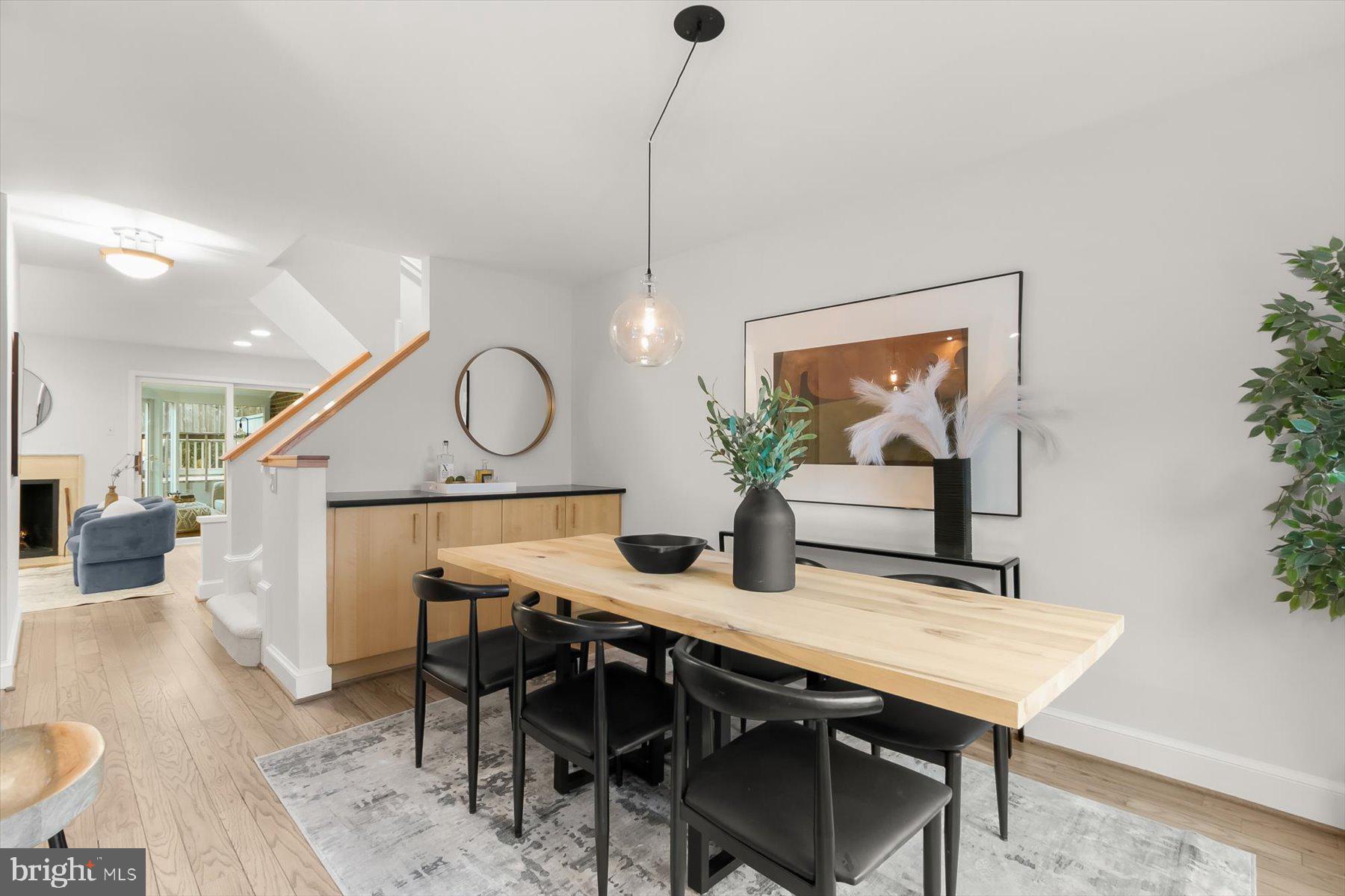 4297 EMBASSY PARK DRIVE NW