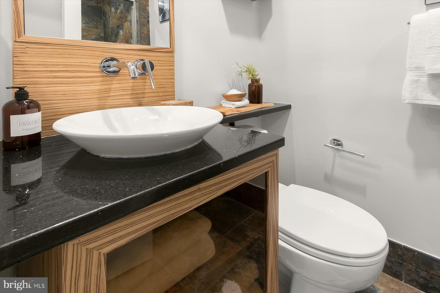 4297 EMBASSY PARK DRIVE NW