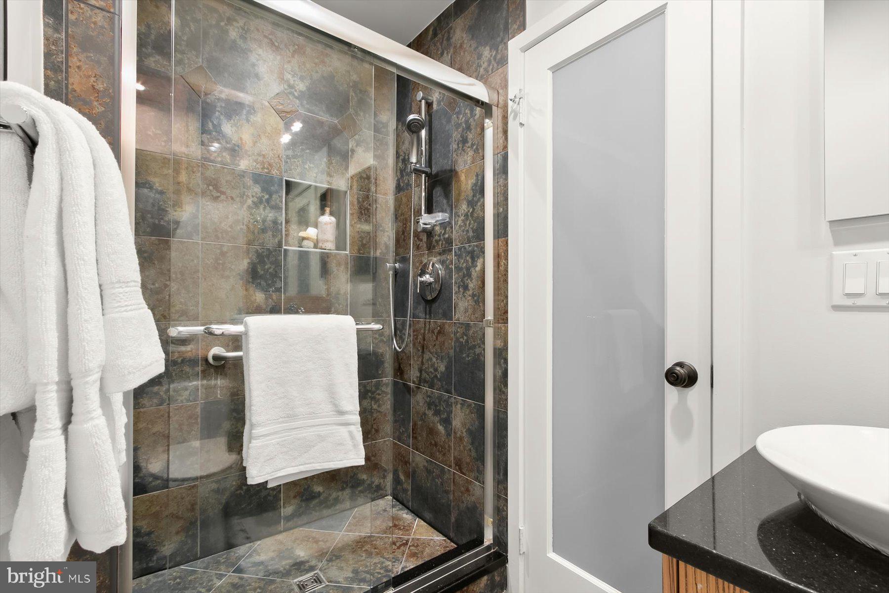 4297 EMBASSY PARK DRIVE NW