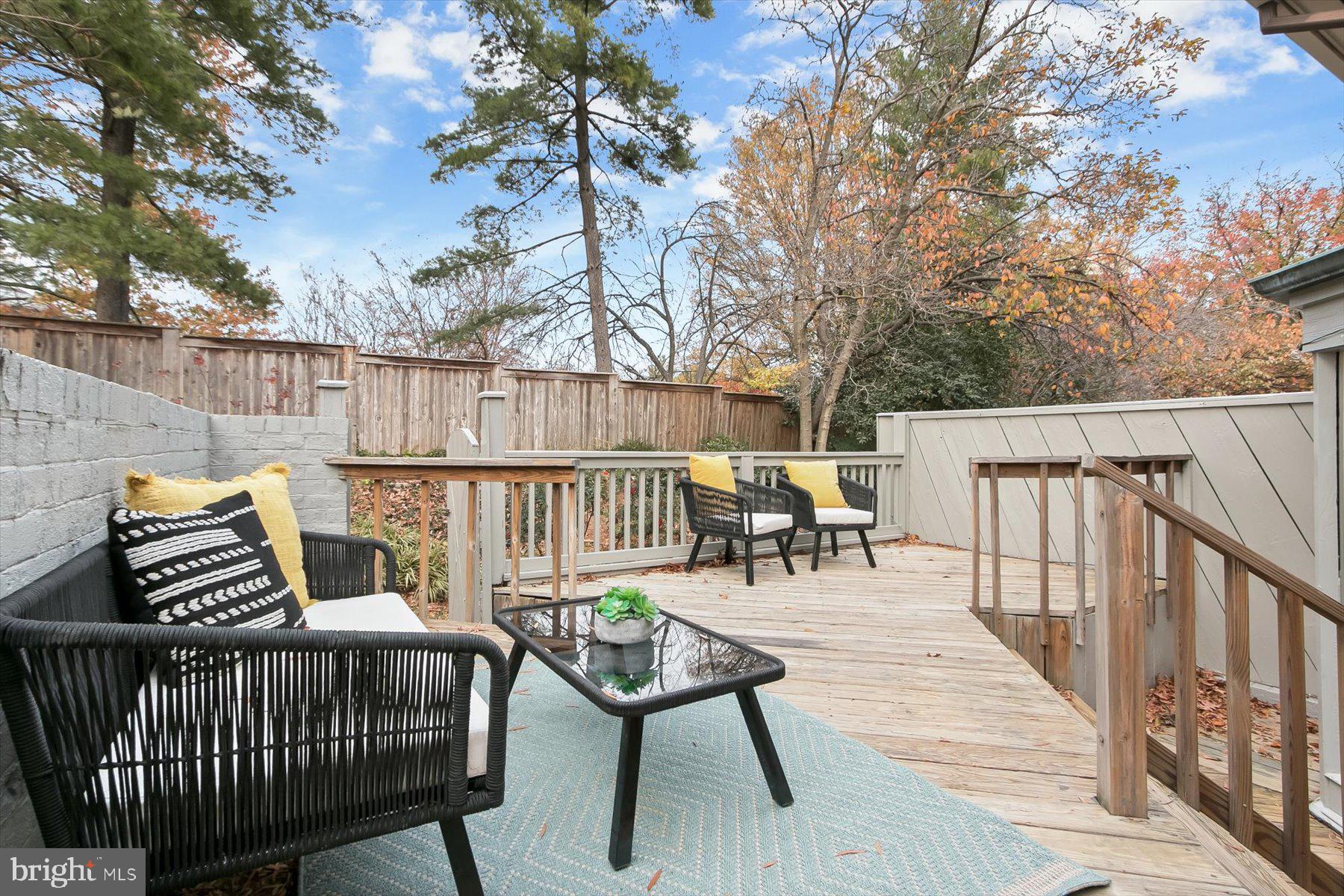 4297 EMBASSY PARK DRIVE NW