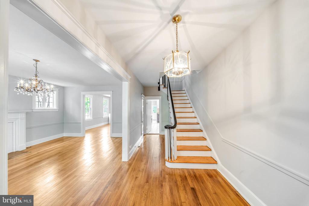 3107 34TH STREET NW