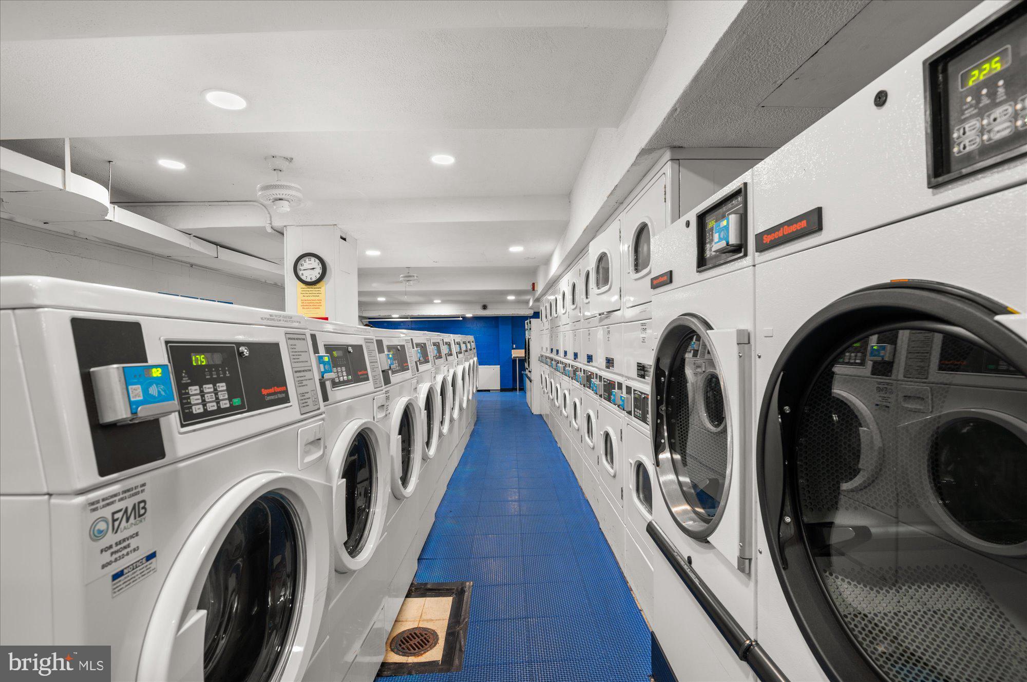 10201 Grosvenor Pl #520