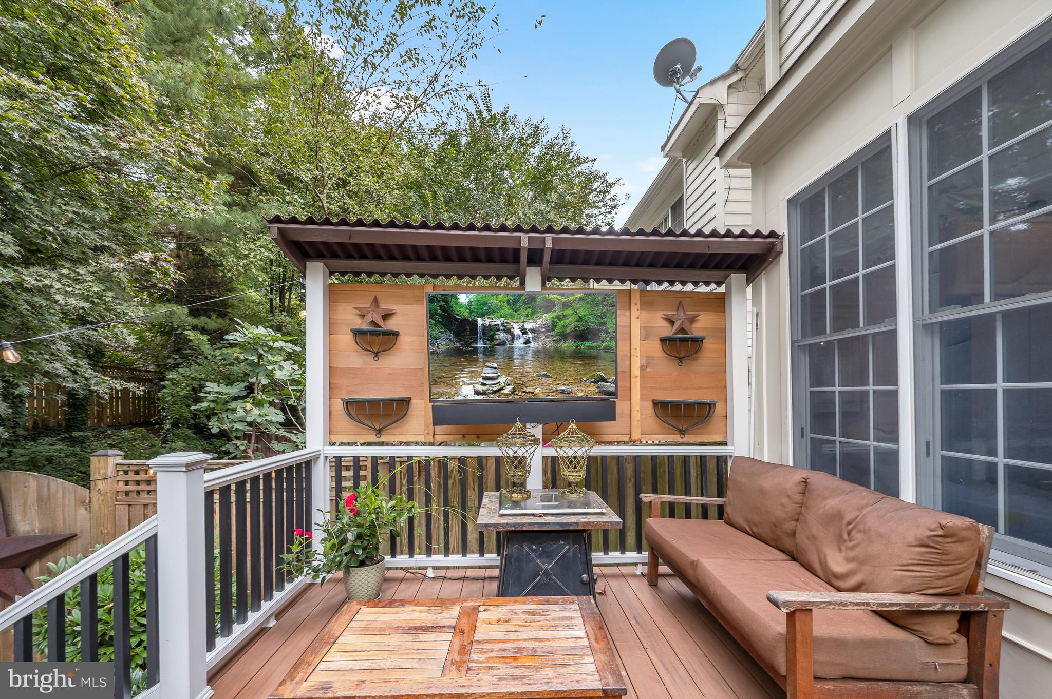 7307 BANNOCKBURN RIDGE COURT