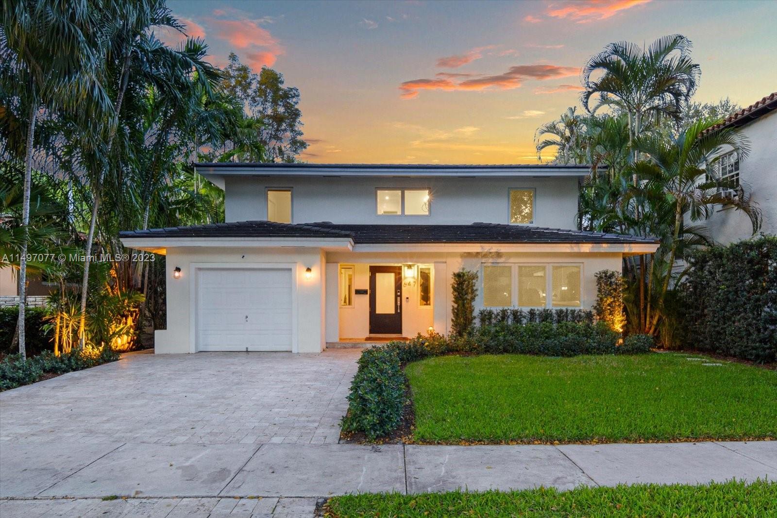 647 Velarde Ave
