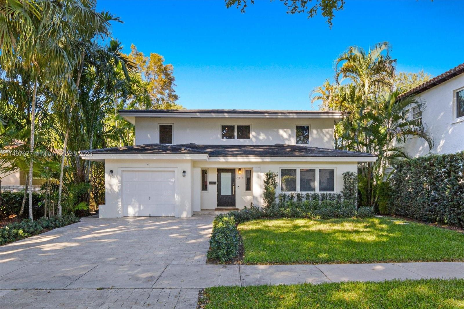 647 Velarde Ave