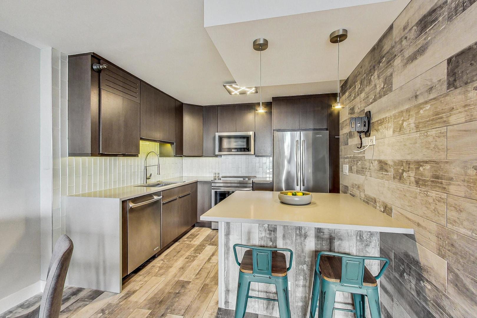 10 E Ontario Street Unit: 4803