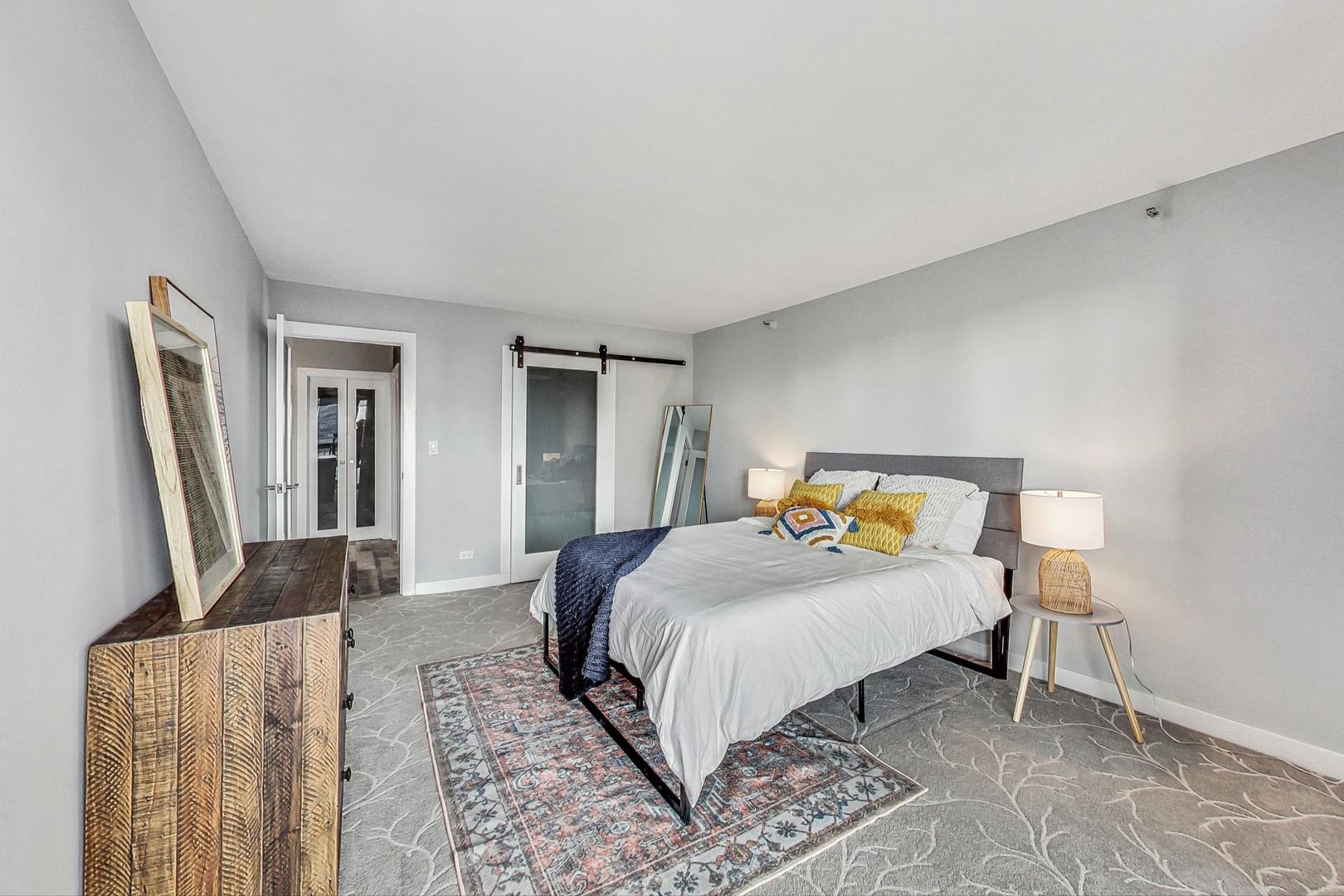10 E Ontario Street Unit: 4803
