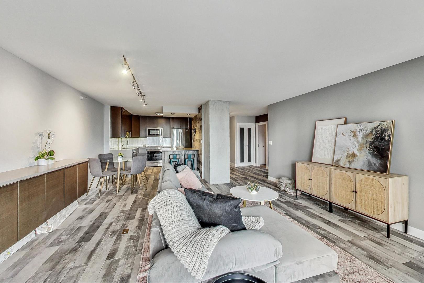 10 E Ontario Street Unit: 4803