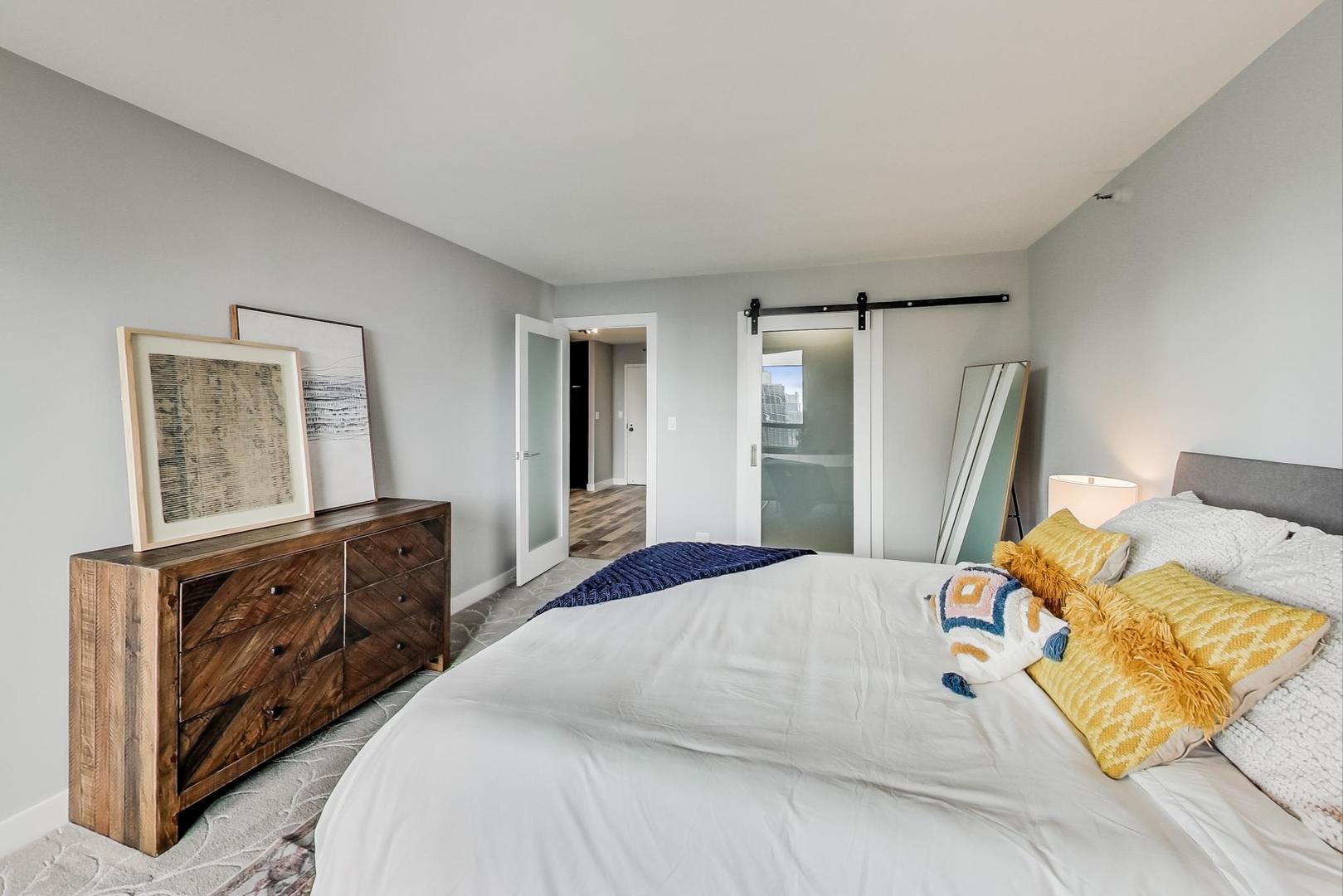 10 E Ontario Street Unit: 4803