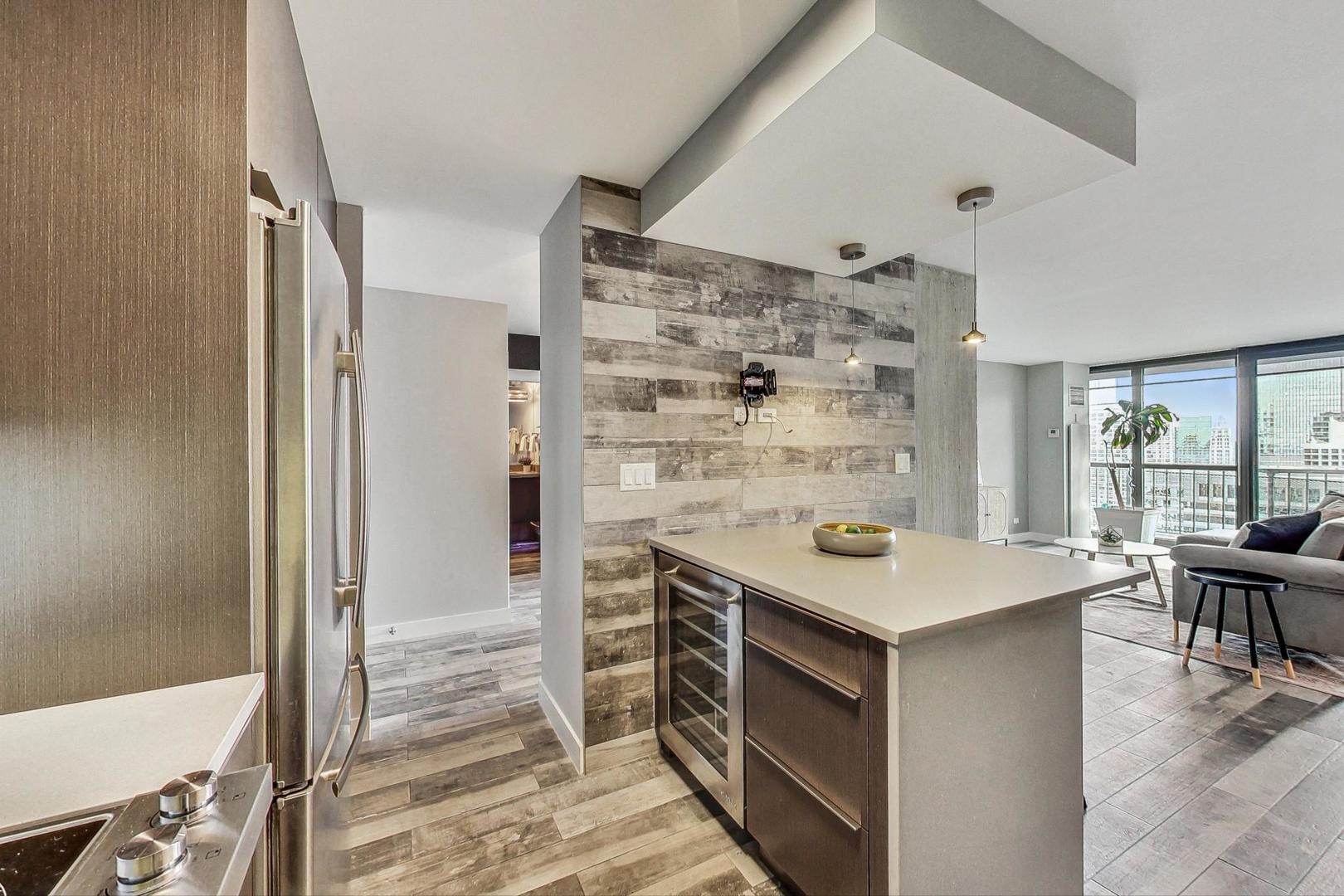 10 E Ontario Street Unit: 4803