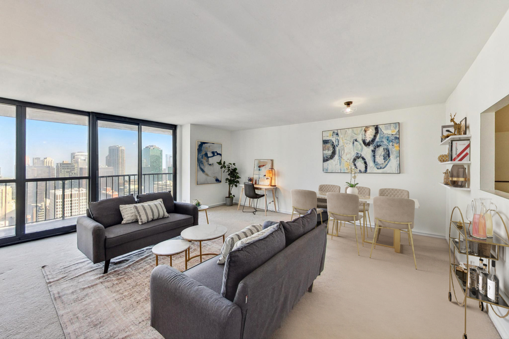 10 E Ontario Street Unit: 4701