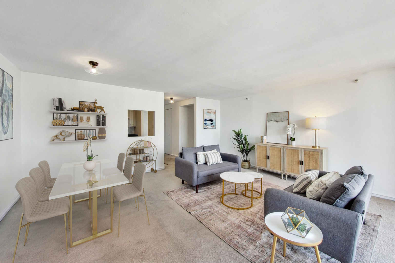 10 E Ontario Street Unit: 4701