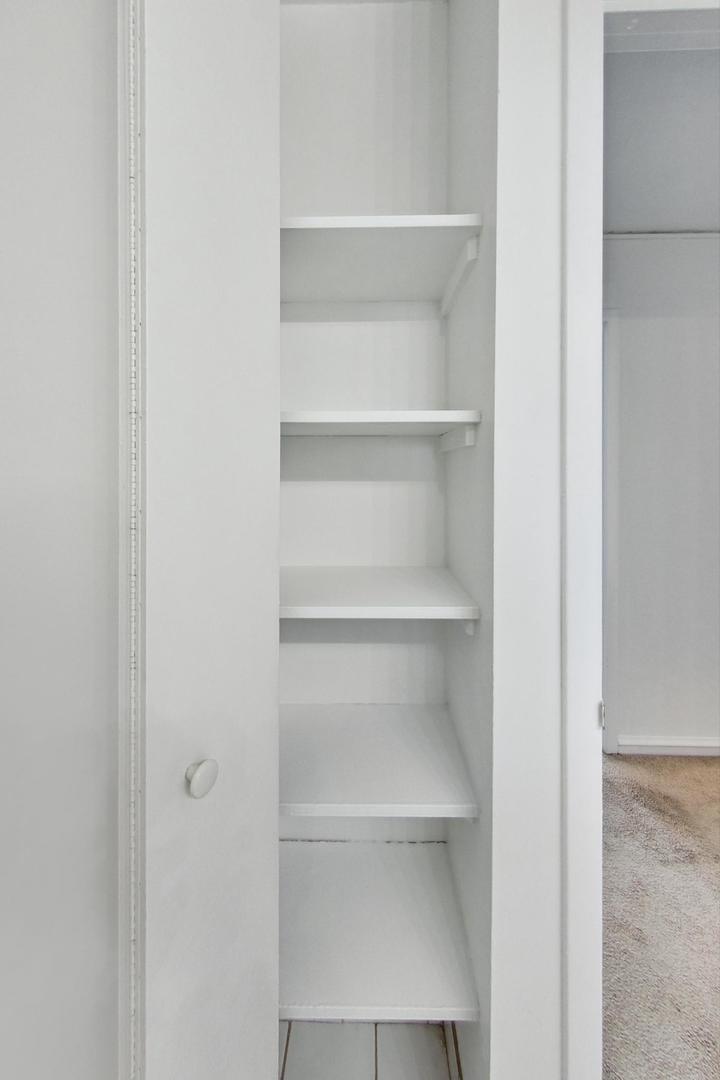 10 E Ontario Street Unit: 4701