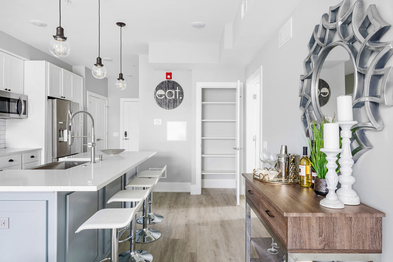 504 Lyman Avenue Unit: 306