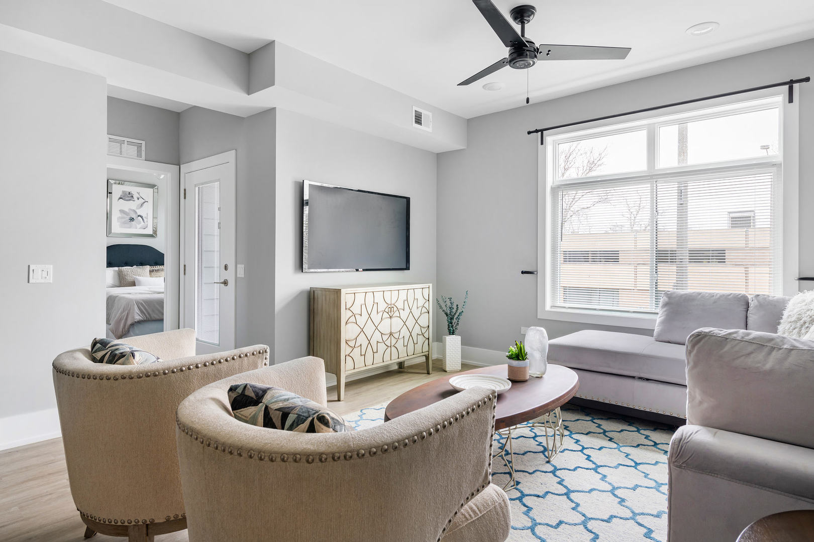 504 Lyman Avenue Unit: 306