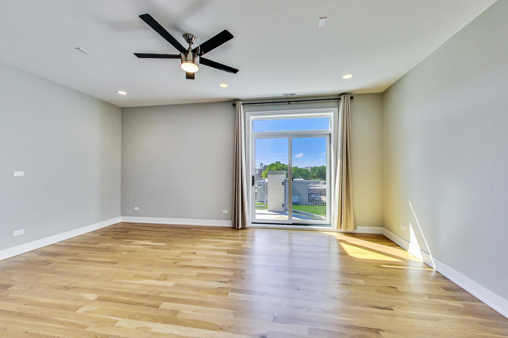 1317 N Larrabee Street Unit: 404