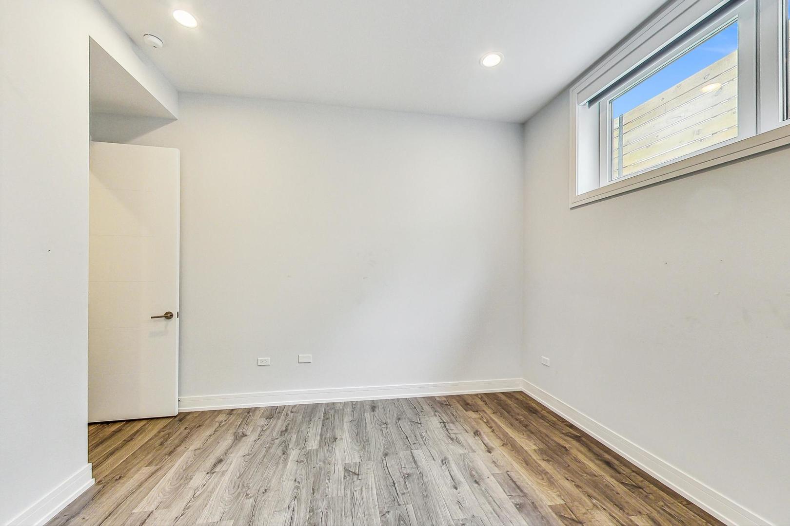 1328 W Hubbard Street Unit: 1