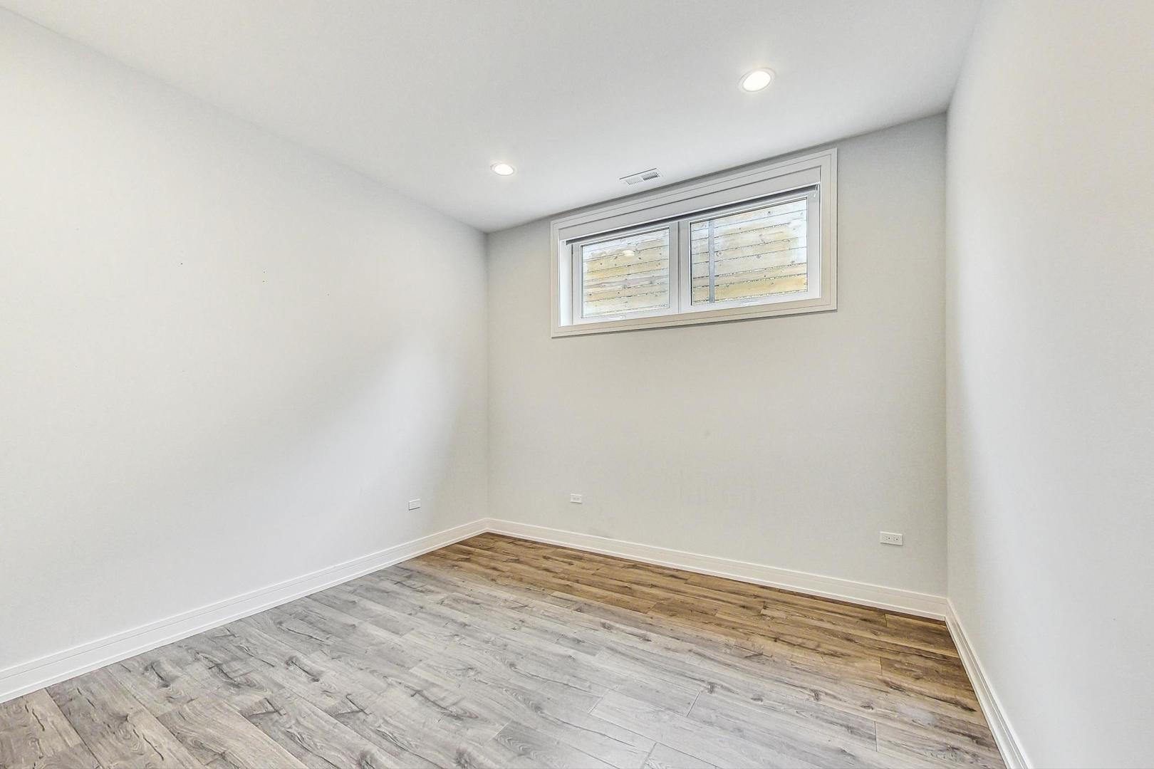 1328 W Hubbard Street Unit: 1