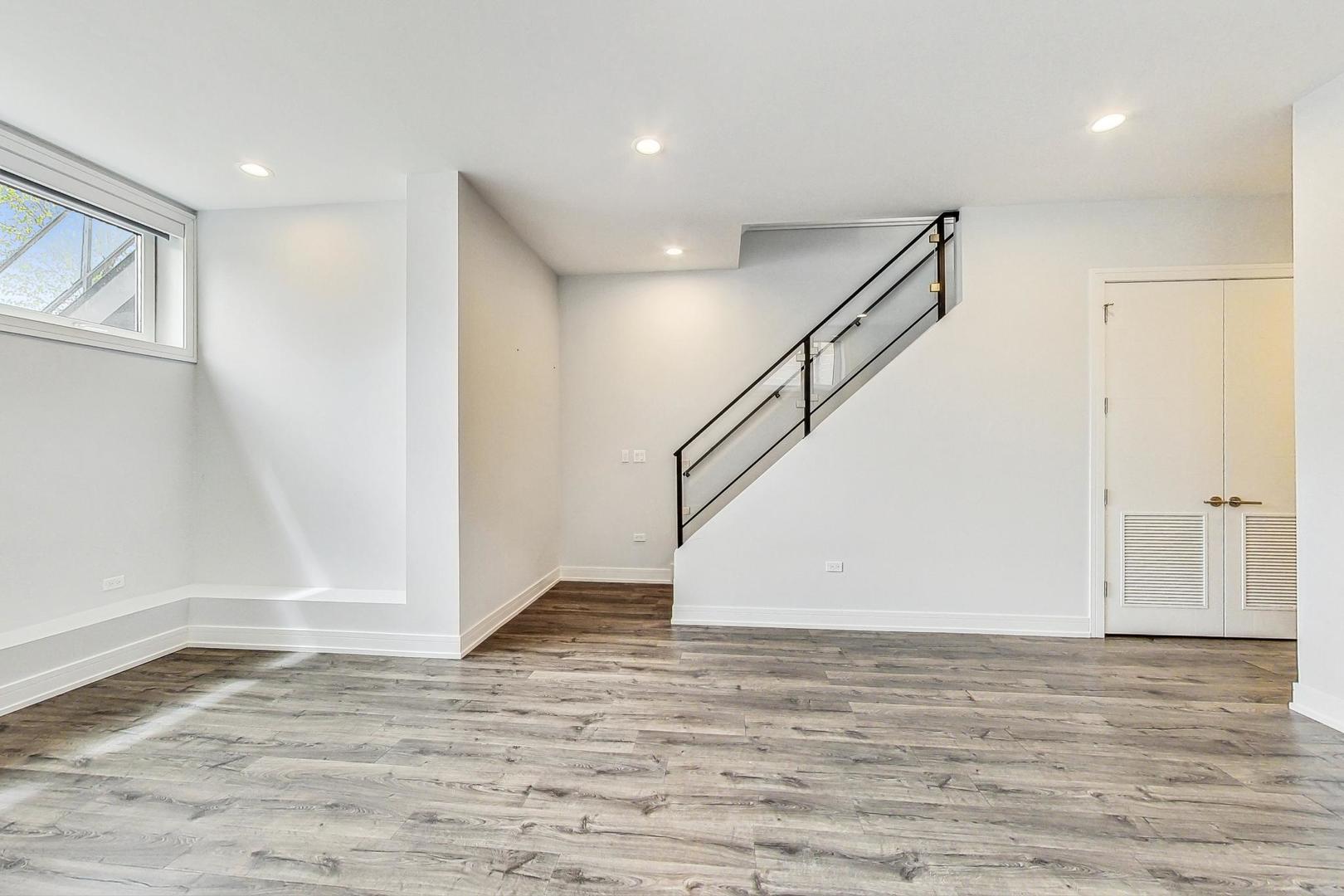 1328 W Hubbard Street Unit: 1