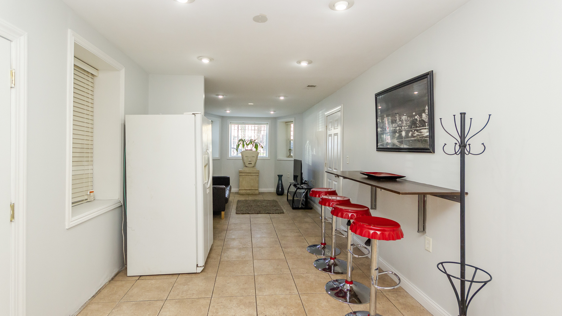 3227 W Beach Avenue Unit: G