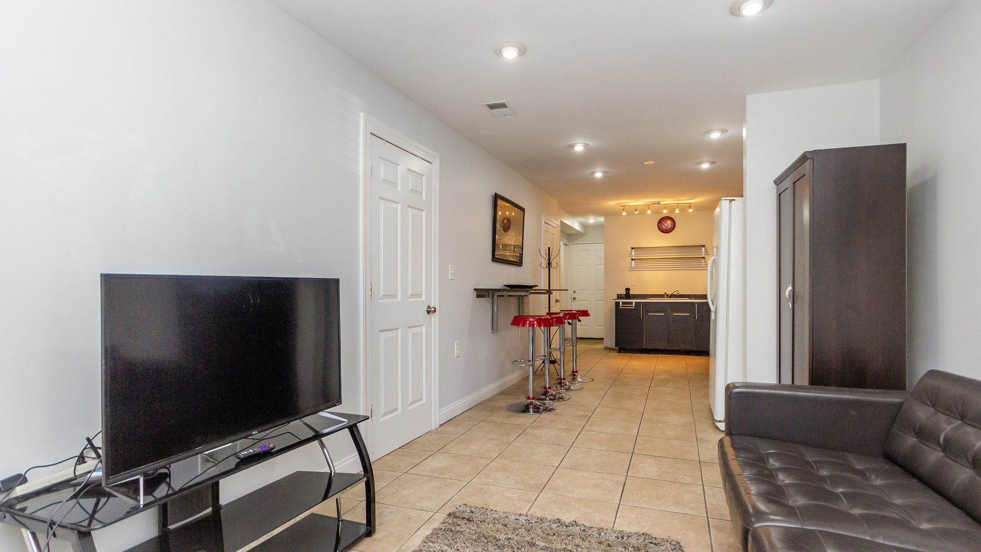 3227 W Beach Avenue Unit: G