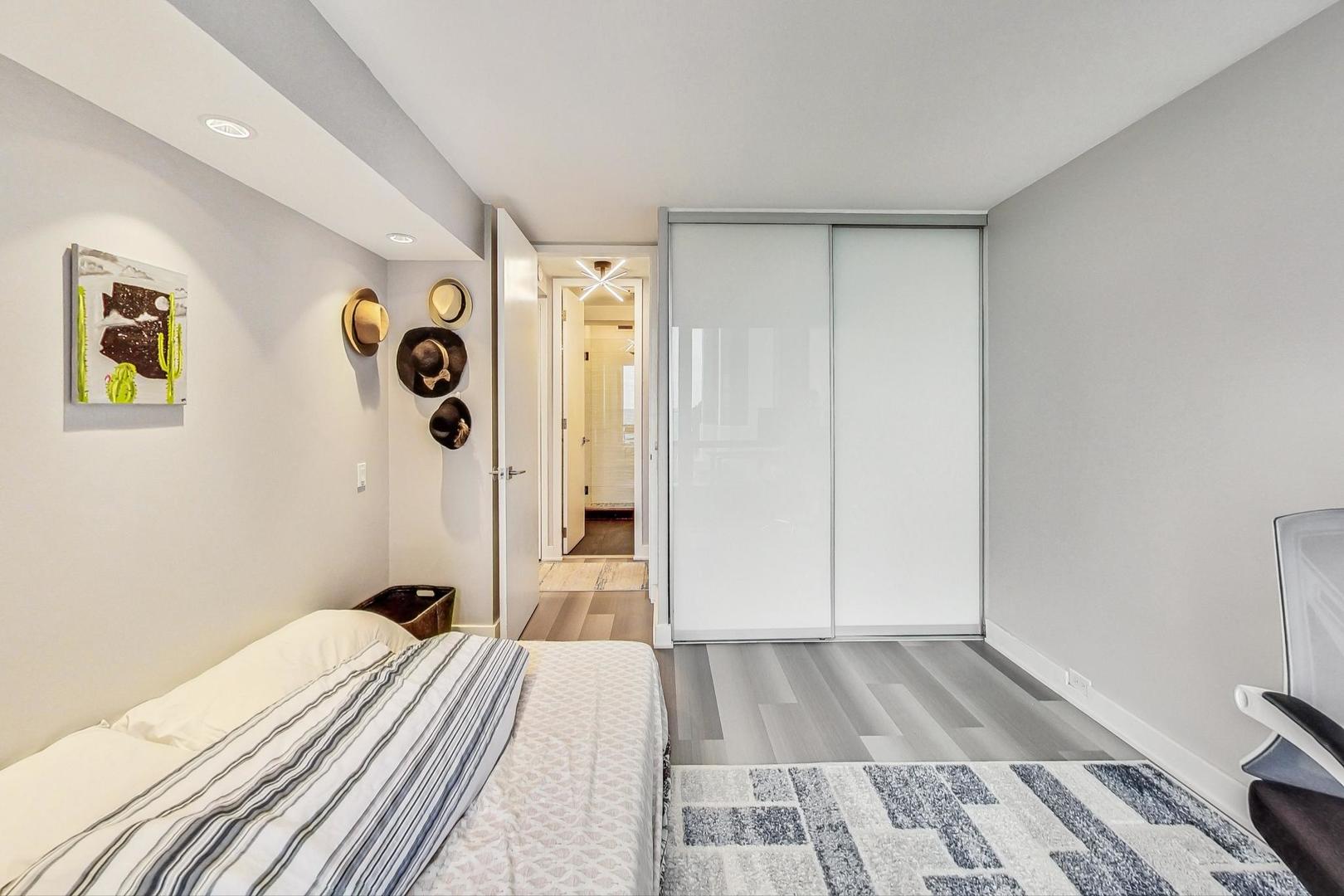 900 N LAKE SHORE Drive Unit: 509