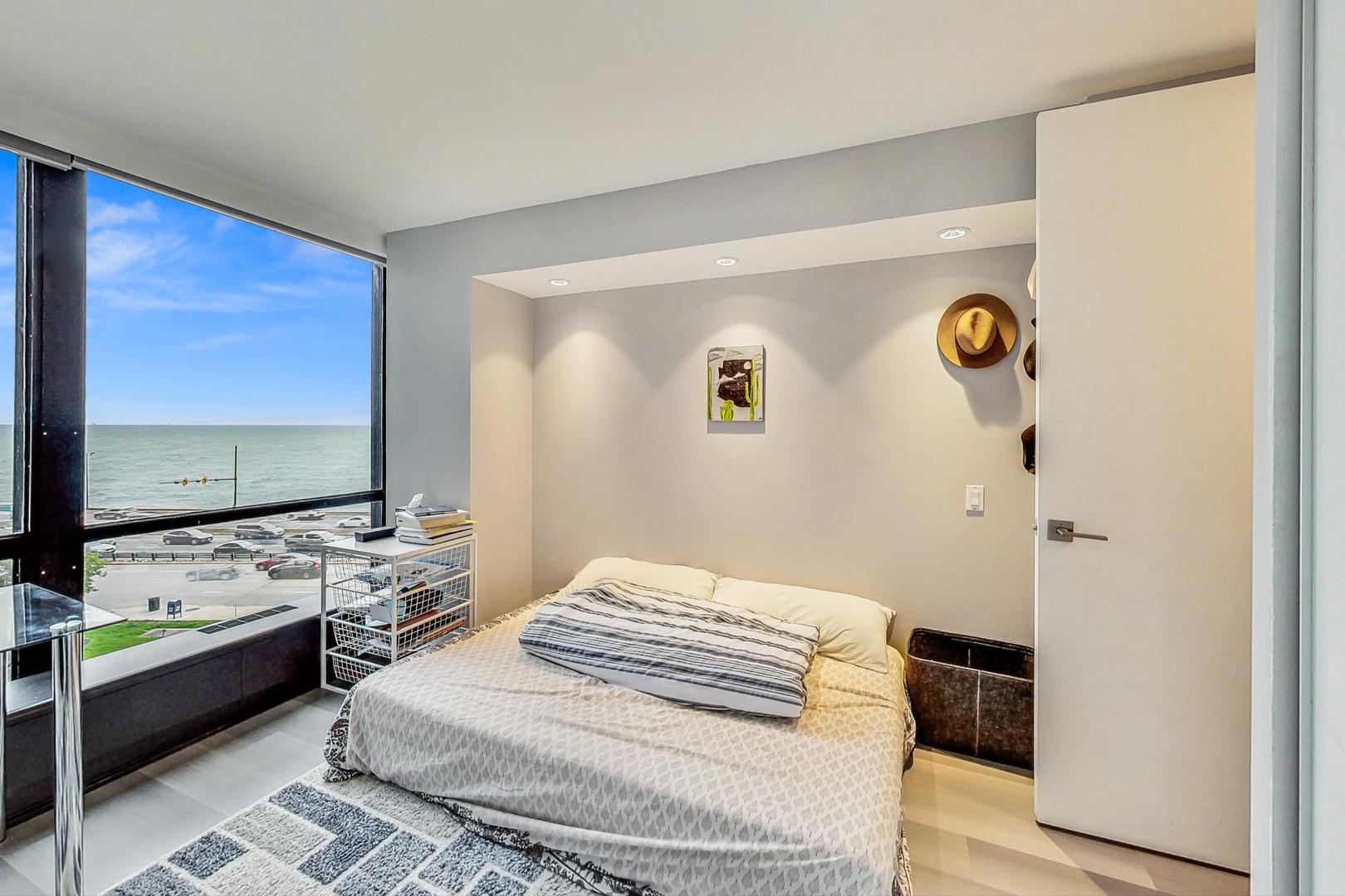 900 N LAKE SHORE Drive Unit: 509