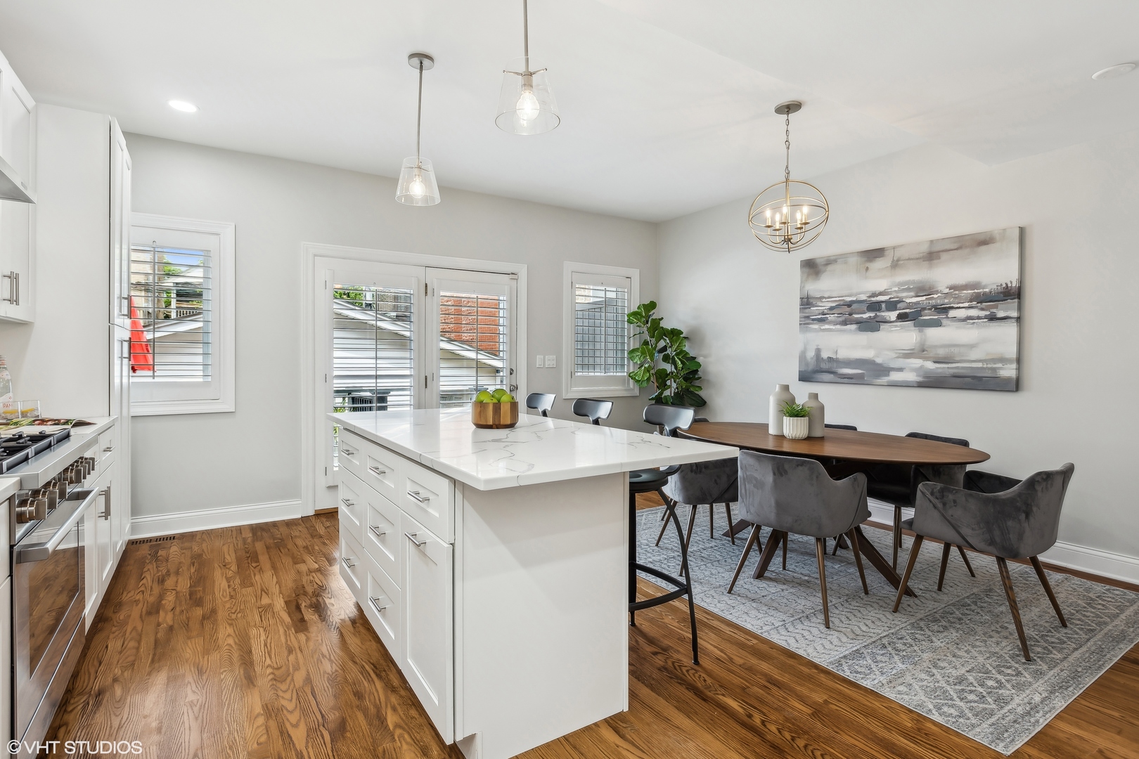 2332 W McLean Avenue