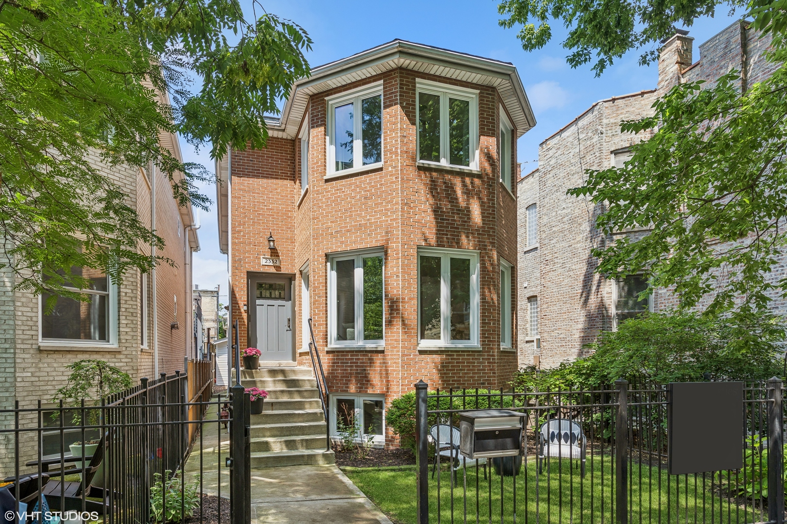 2332 W McLean Avenue