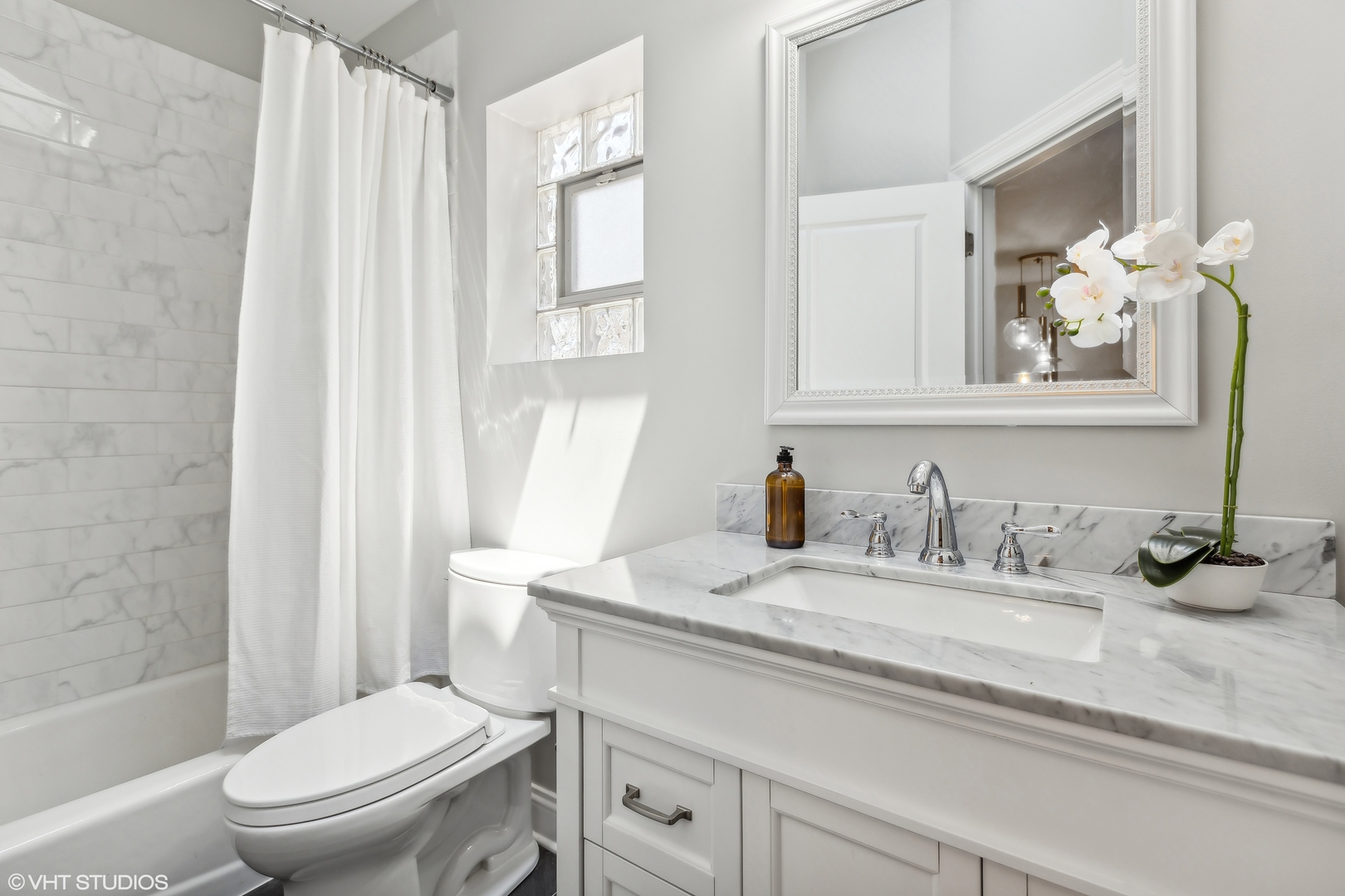 2332 W McLean Avenue