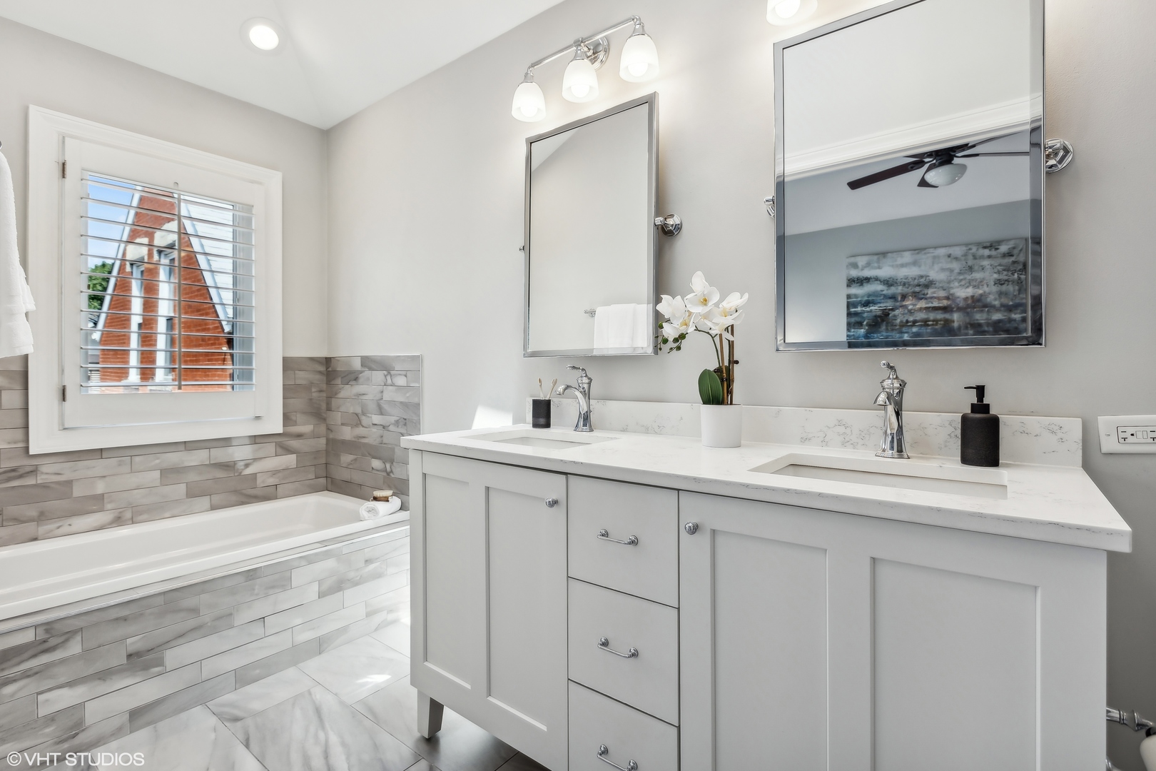 2332 W McLean Avenue