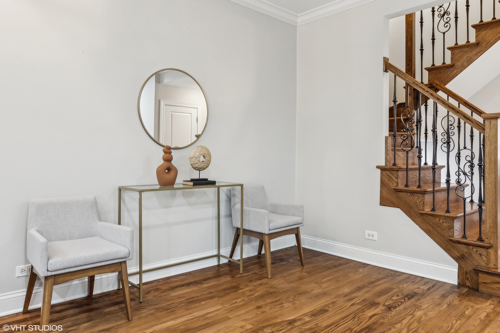 2332 W McLean Avenue