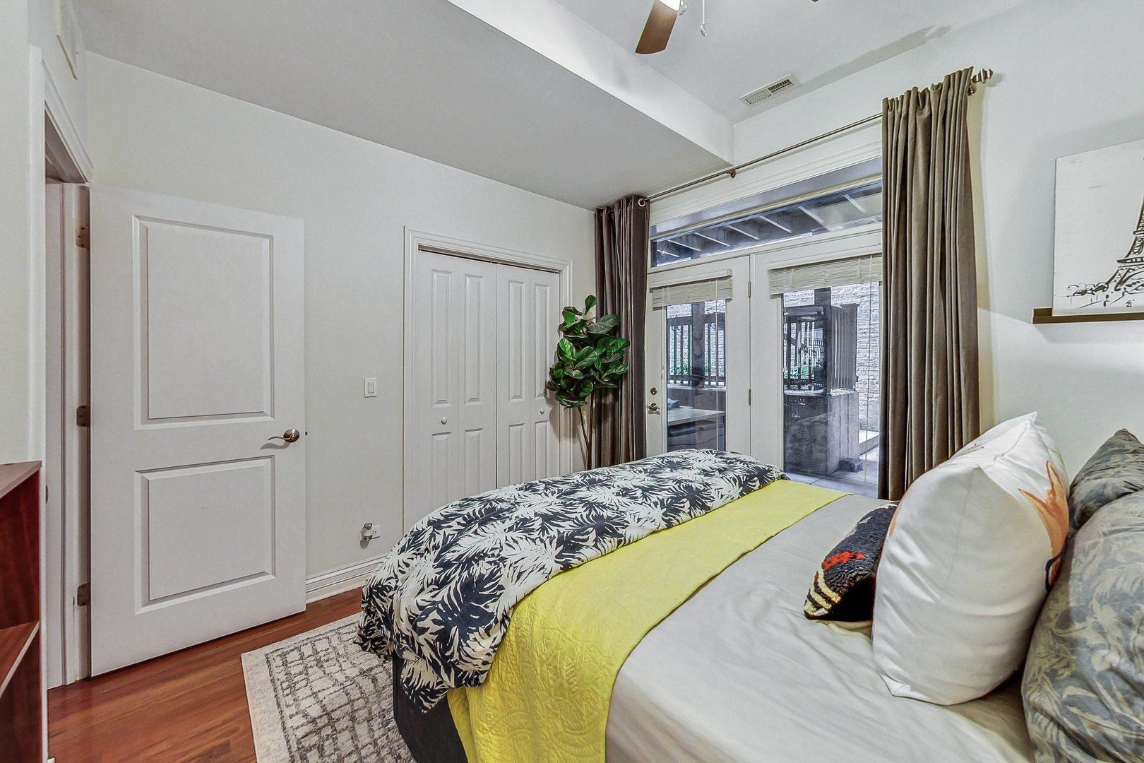 5026 N Hermitage Avenue Unit: G