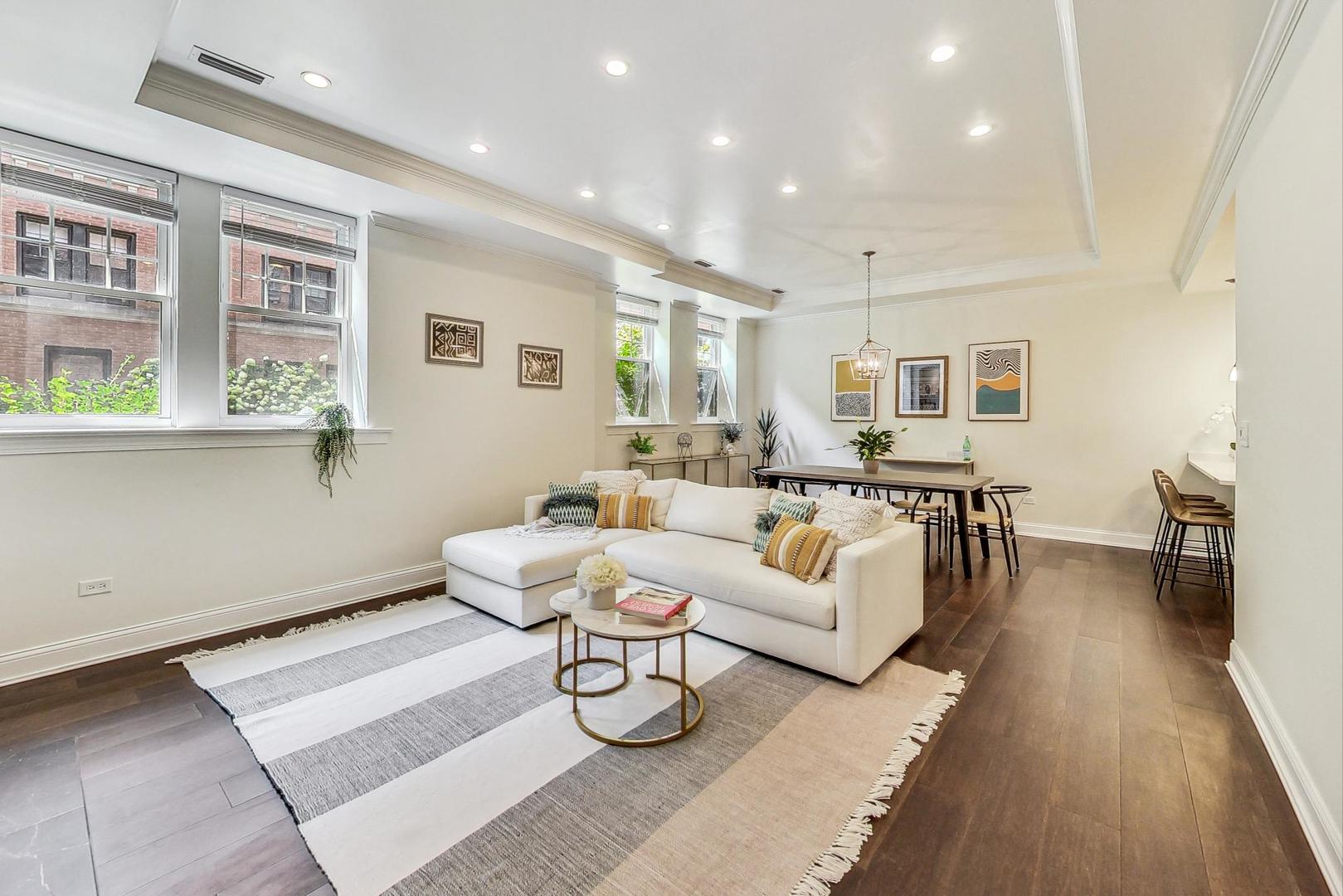 1108 W Pratt Boulevard Unit: G