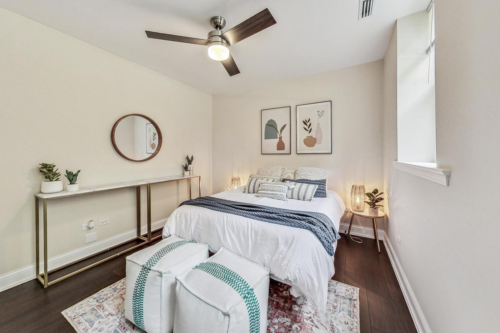 1108 W Pratt Boulevard Unit: G