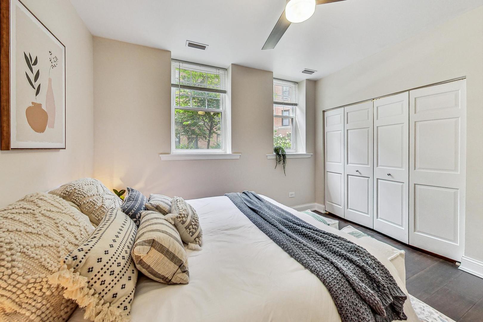 1108 W Pratt Boulevard Unit: G