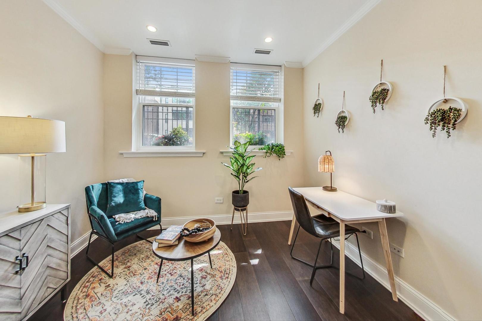 1108 W Pratt Boulevard Unit: G