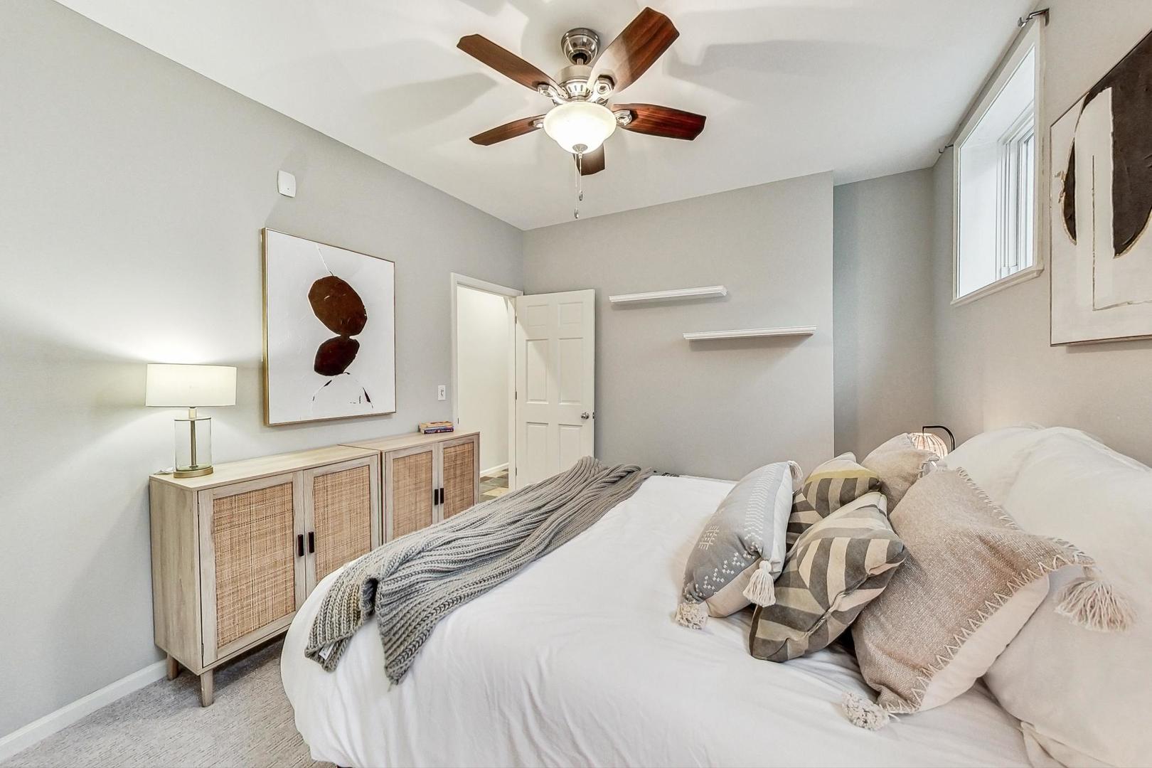 1903 W Armitage Avenue Unit: 1W