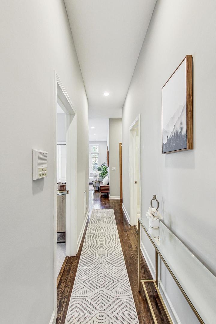 1903 W Armitage Avenue Unit: 1W