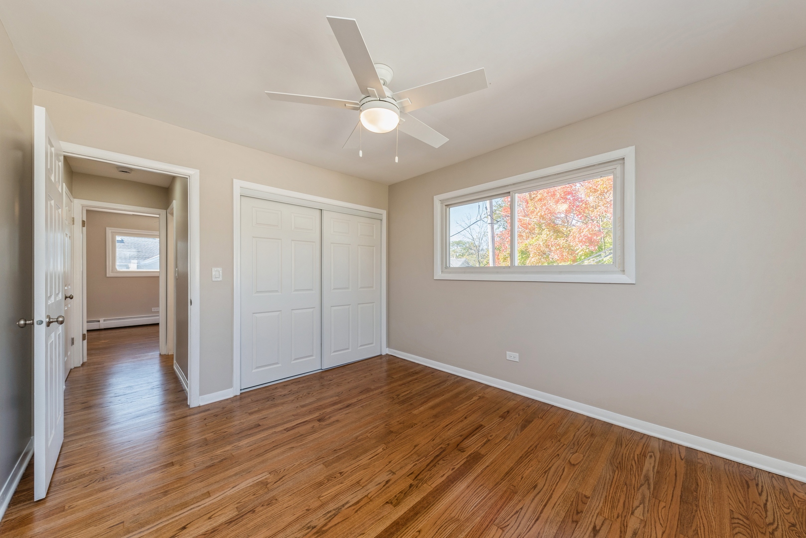 235 E Palatine Road Unit: 2E