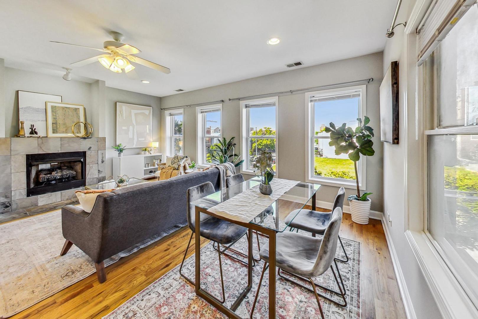 2455 W Harrison Street Unit: 3
