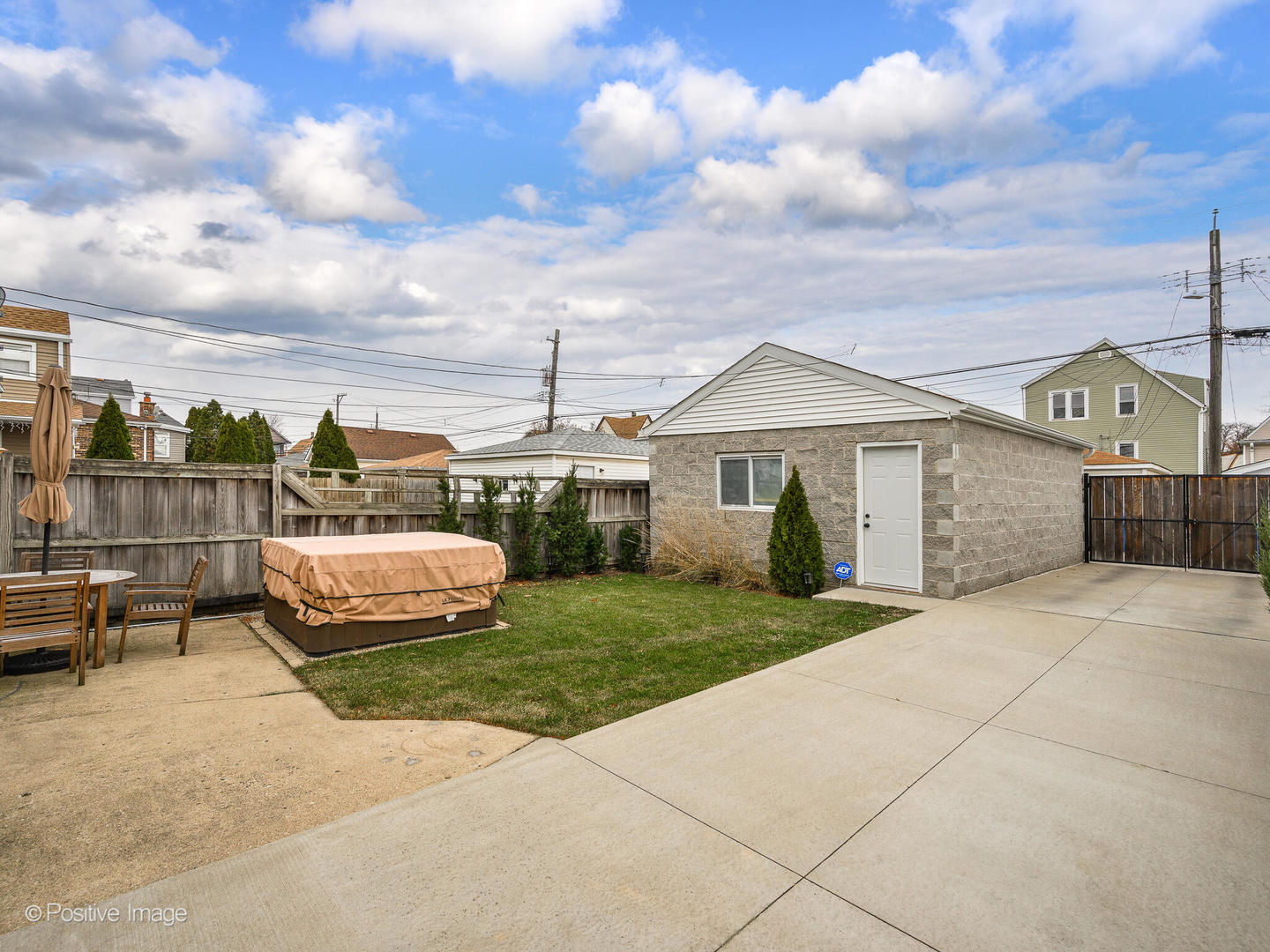 4726 W Patterson Avenue