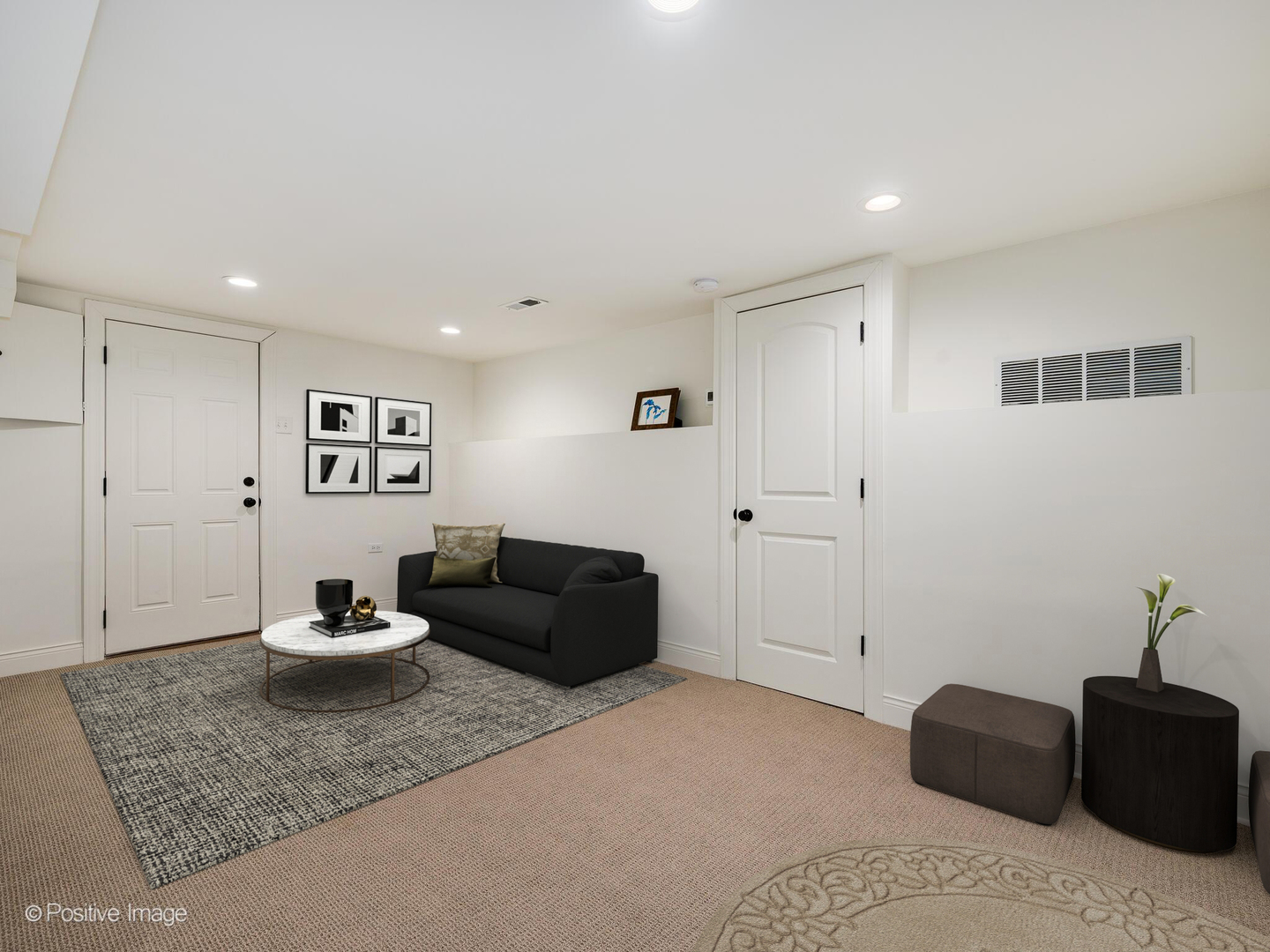 4726 W Patterson Avenue