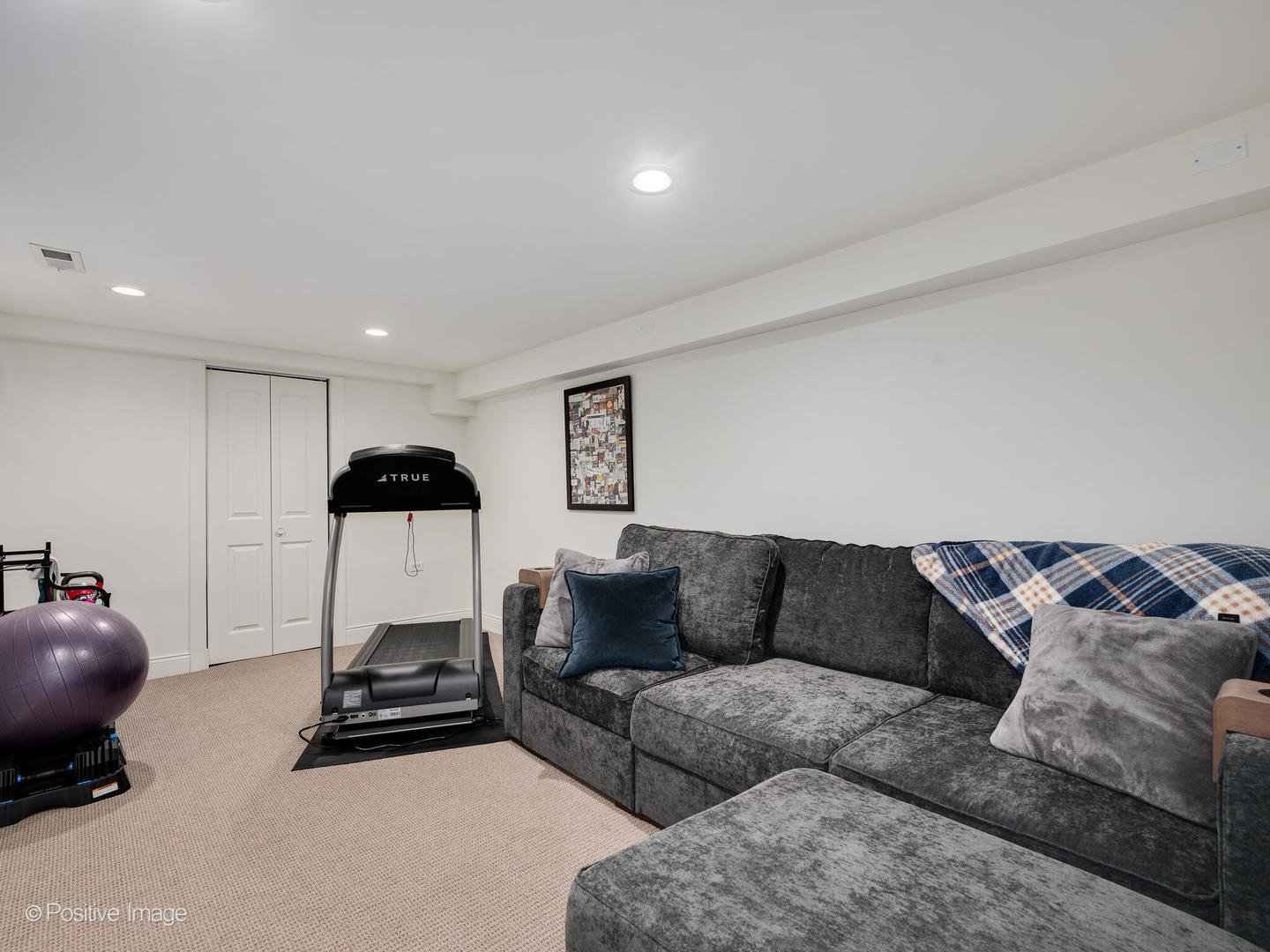 4726 W Patterson Avenue