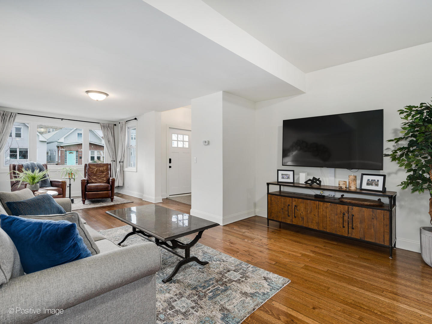 4726 W Patterson Avenue