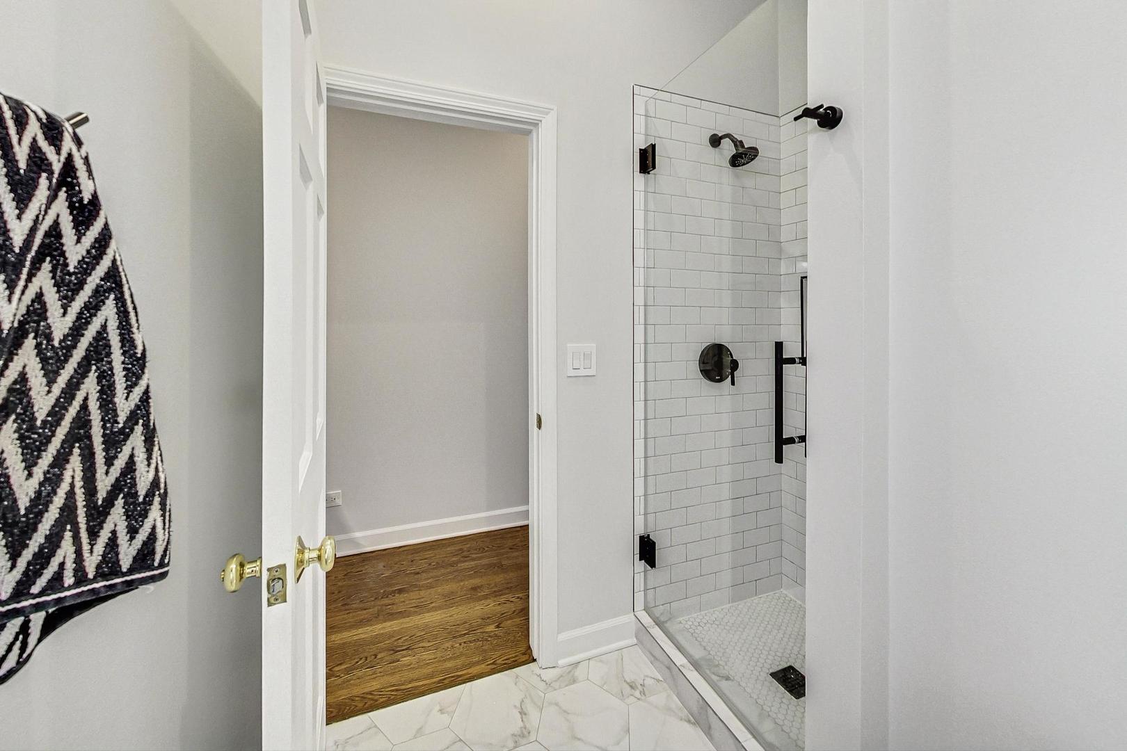 1903 W Armitage Avenue Unit: 2W